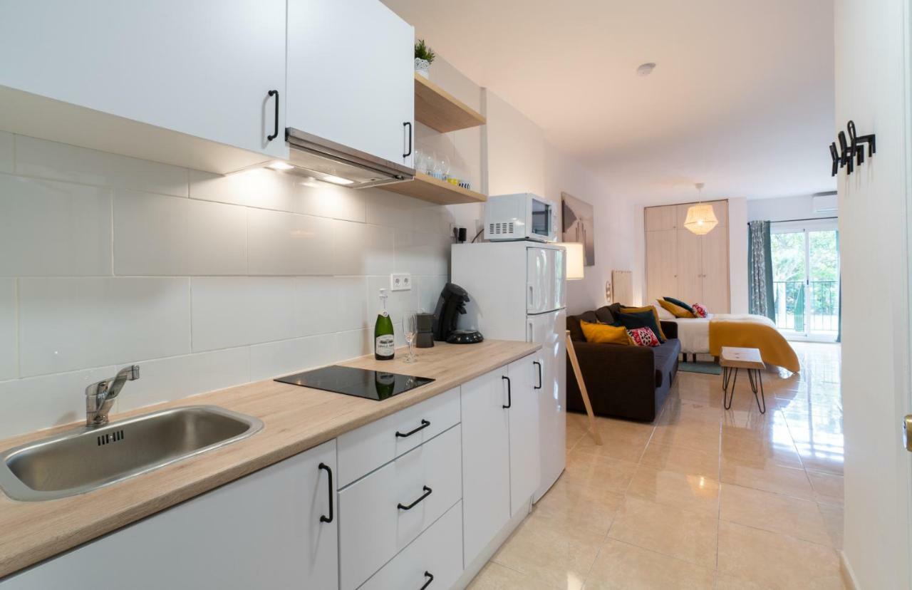 Minerva Suites By Kaarina Benalmadena Bagian luar foto