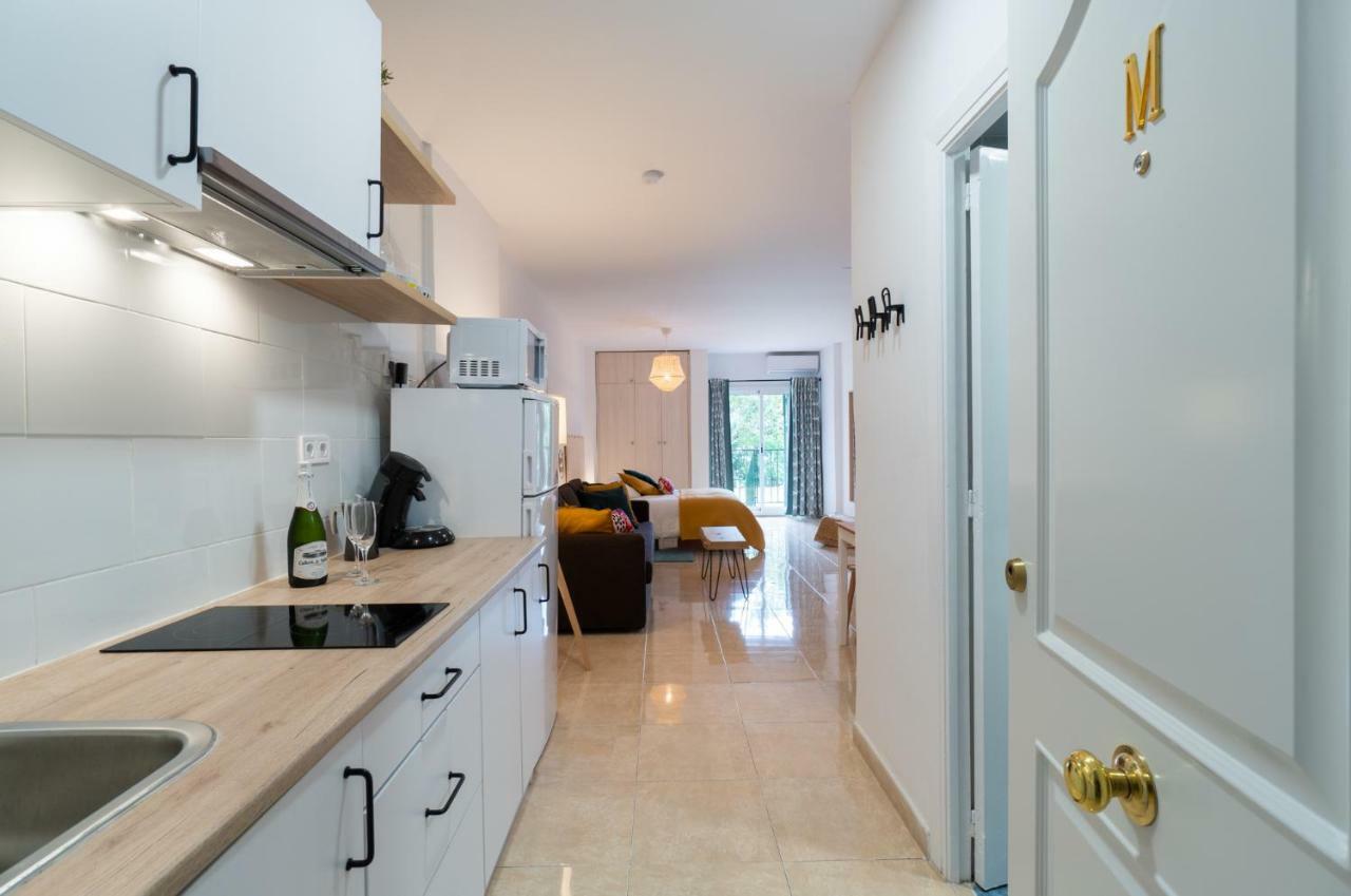 Minerva Suites By Kaarina Benalmadena Bagian luar foto