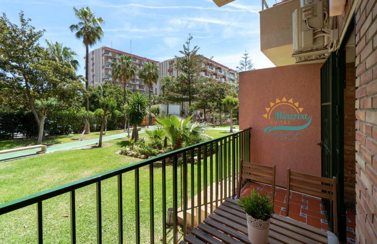 Minerva Suites By Kaarina Benalmadena Bagian luar foto