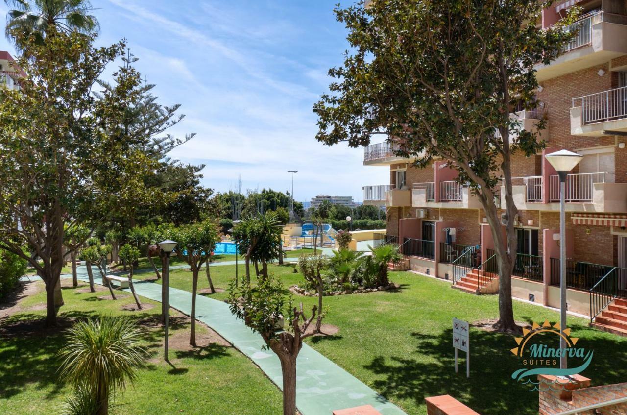 Minerva Suites By Kaarina Benalmadena Bagian luar foto