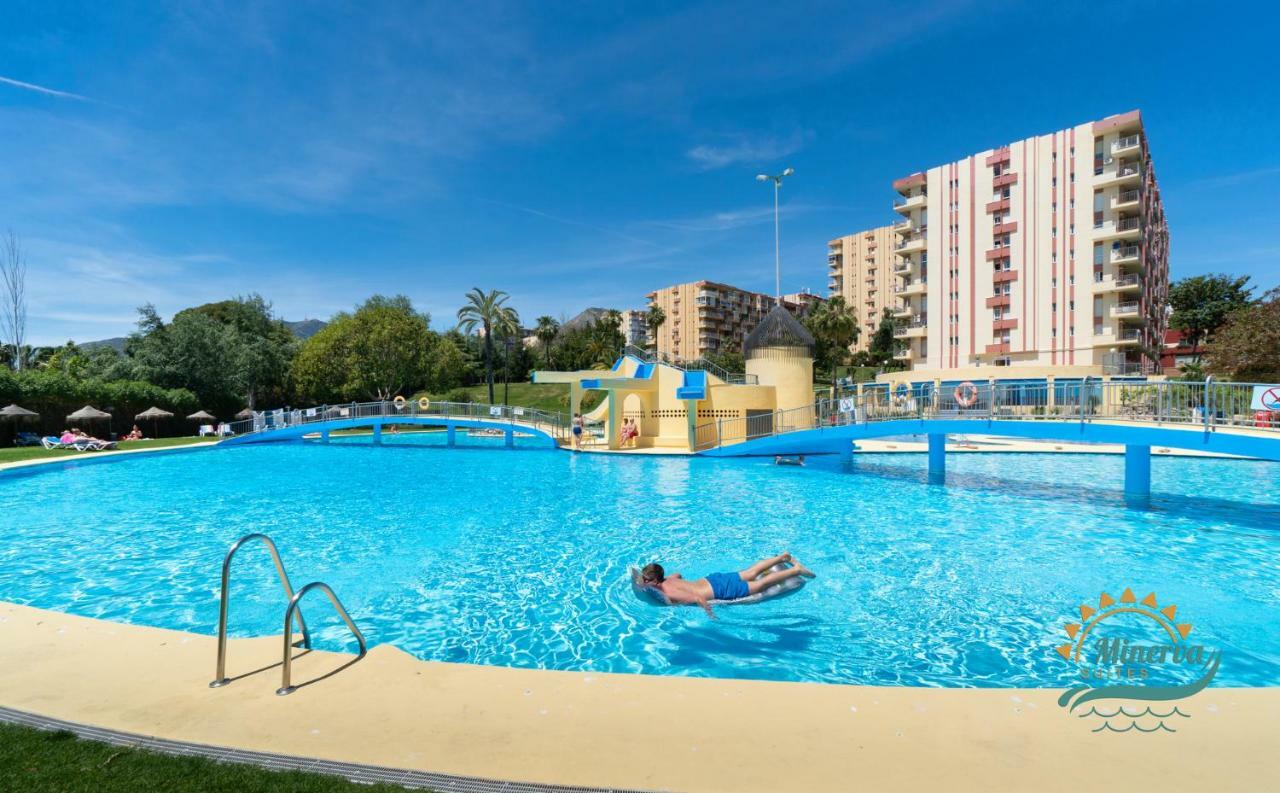 Minerva Suites By Kaarina Benalmadena Bagian luar foto